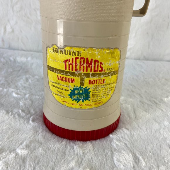Vintage Genuine Vacuum Bottle Thermos 1960 Glass lined 1qrt Tan Red Model  #2402 - Picture 2 of 9